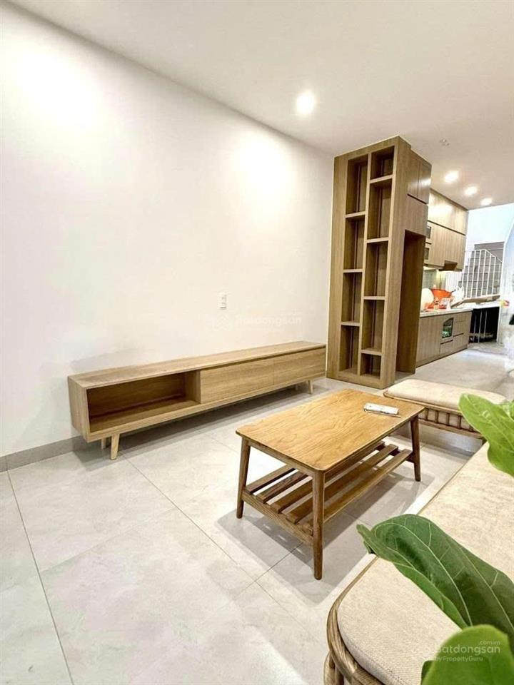 Bán nhà mặt tiền nguyễn gia trí, bình thạnh, 5m x 22m, 5 tầng, nội thất cao cấp