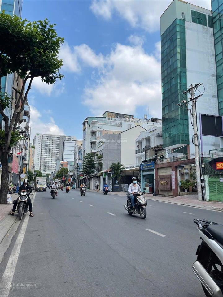 Bán nhà mt nguyễn văn thương dt 5mx20m, 4 tầng giá 20.5 tỷ, thiết kế hiện đại