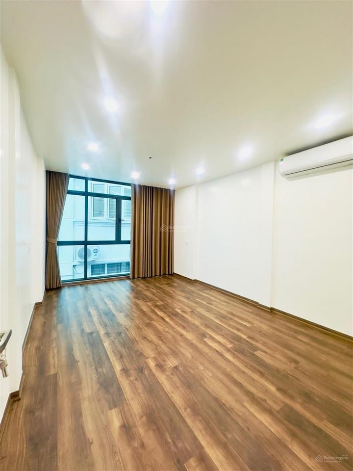 Siêu phẩm nhà đẹp, thang máy kính phố tôn đức thắng, ô tô vào nhà, nhỉnh 18 tỷ