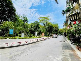 Mặt ngõ ô tô, kinh doanh đỉnh, đối diện công viên 16 đống đa, ngay ngã 6 ô chợ dừa  0816 566 ***