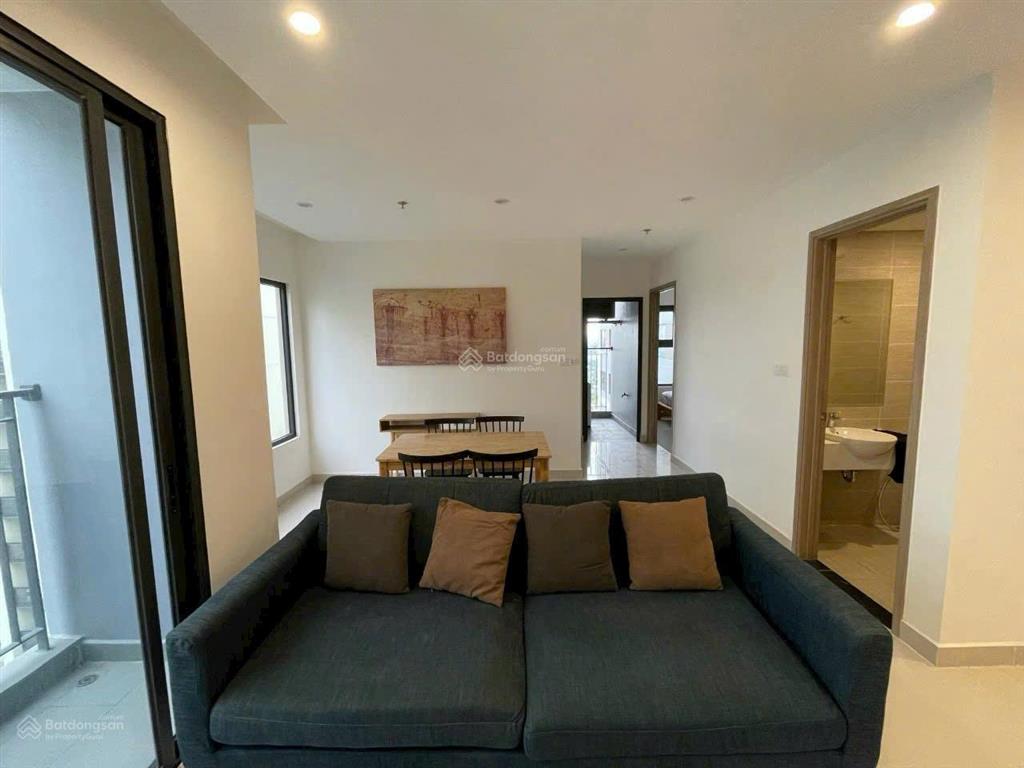 Bán căn góc 2pn + 69m2 giá rẻ chỉ 3,150 tỷ. sẵn sổ hồng, view nội khu tầng trung thoáng mát