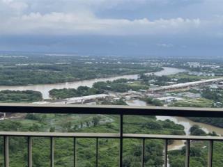 Em tuấn vinhomes bán nhanh căn hộ 2pn 2wc hướng đông nam, view sông. full nội thất cao cấp