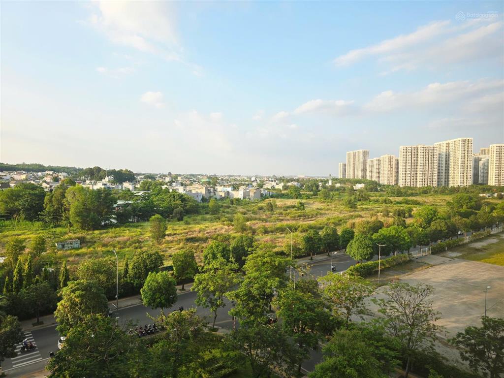 Tuấn vinhomes bán căn góc 2pn + giá tốt nhất phân khu rainbow. sẵn sổ hồng, tầng trung thoáng mát