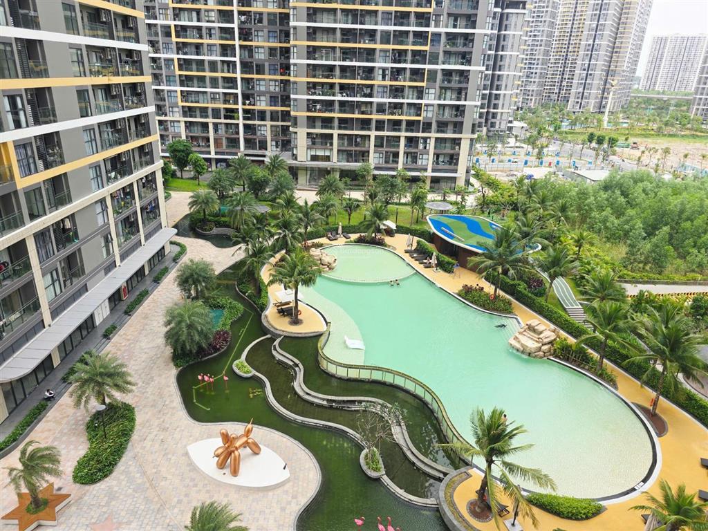 Bán nhanh căn hộ 2pn beverly mới 100% chưa ở, tầng trung thoáng mát, đã có sổ hồng