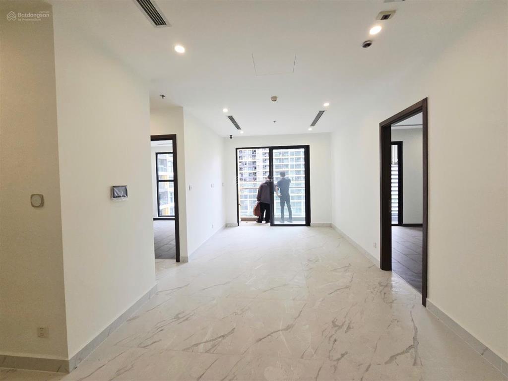 Bán nhanh căn hộ 2pn beverly mới 100% chưa ở, tầng trung thoáng mát, đã có sổ hồng