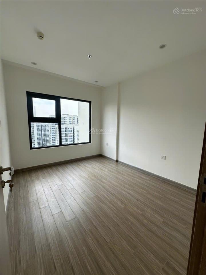 Bán nhanh 1pn+ view trực diện view vườn nhật, hồ cá koi. tầng trung thoáng mát