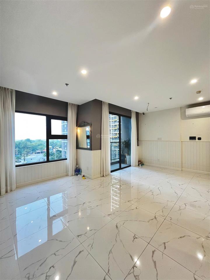 Bán nhanh căn góc 2pn + 2wc giá tốt phân khu beverly solari  vinhomes grand park