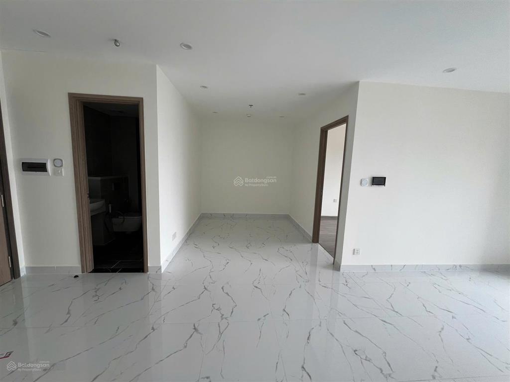 Bán lỗ căn hộ 1pn + diện tích lớn 52m², tầng trung, view thoáng