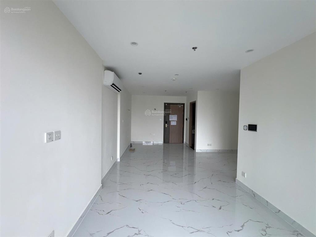 Bán lỗ căn hộ 1pn + diện tích lớn 52m², tầng trung, view thoáng
