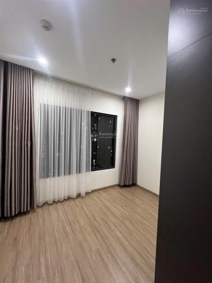 Bán nhanh căn góc 2pn + 2wc tầng trung, hướng mát. sẵn sổ hồng công chứng mua bán nhanh
