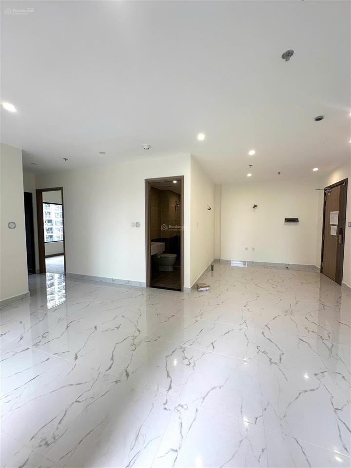 Bán căn góc 2pn+1 glory heights, view nội khu, tầng trung, hướng mát. nhà mới 100% chưa ở