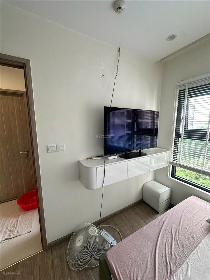 Bán căn góc 2pn+ 2wc, tầng trung view nội khu, sẵn sổ hồng, trang bị nội thất cao cấp