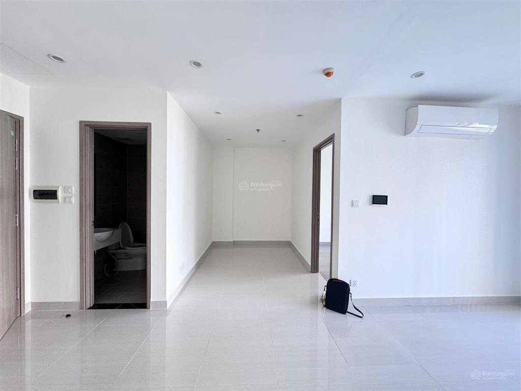 Bán căn hộ 1pn+ giá tốt, view thoáng đẹp. sẵn sổ hồng công chứng mua bán ngay