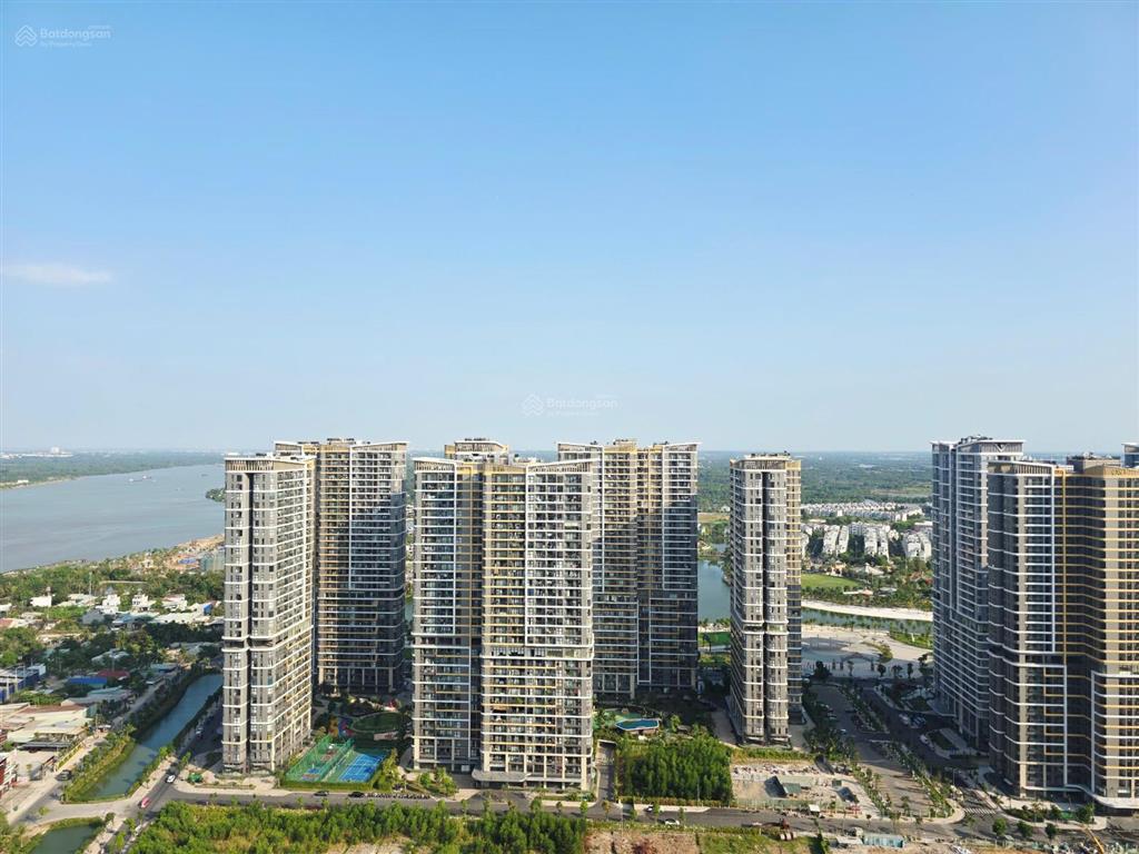 Bán nhanh căn hộ 2pn hướng đông nam, view công viên 36ha. có sổ hồng, giá chỉ 2,990 tỷ