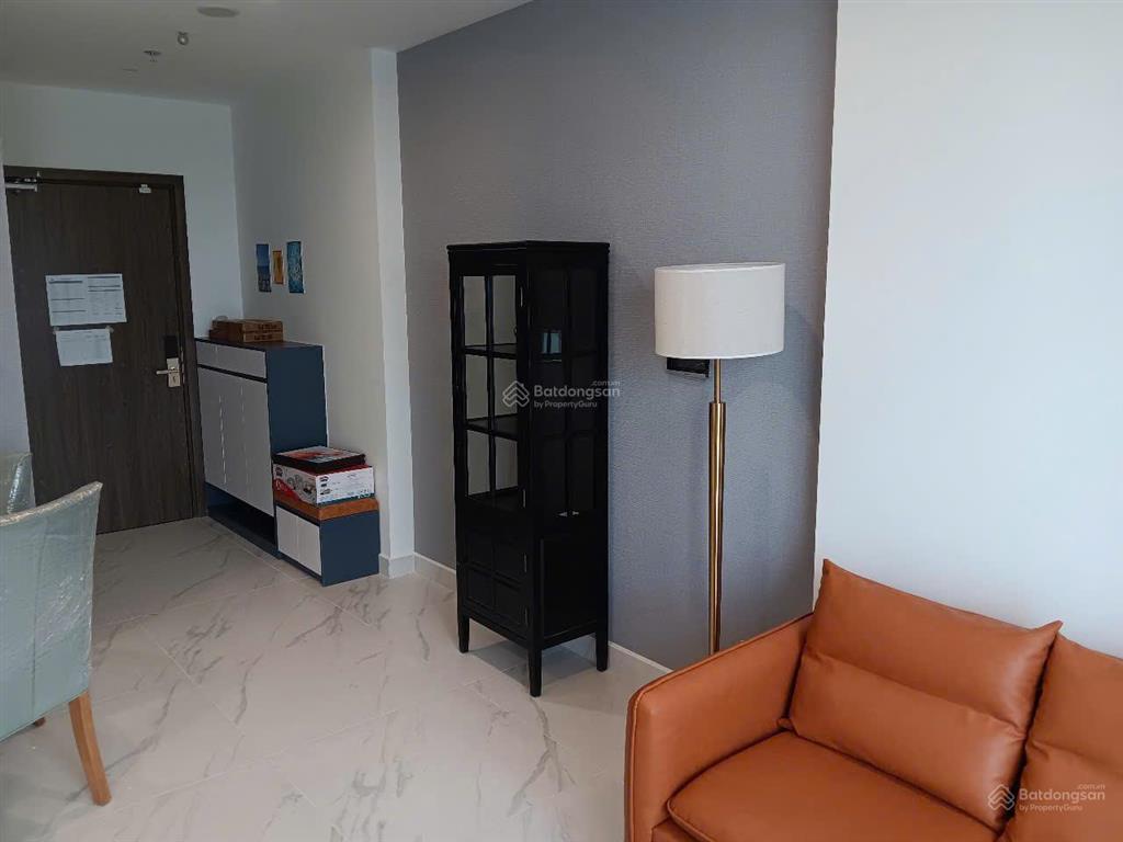 Bán căn góc 2pn 2wc / 80m2. tầng trung, view sông đồng nai, có sổ hồng. giá tốt 4.6 tỷ