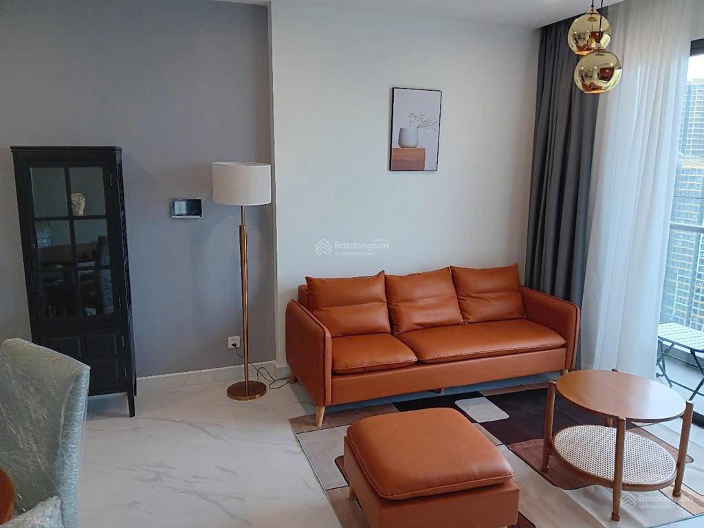 Bán căn góc 2pn 2wc / 80m2. tầng trung, view sông đồng nai, có sổ hồng. giá tốt 4.6 tỷ