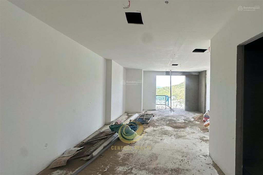 Giá căn 2pn hướng biển, quảng trường chung cư the sailing quy nhơn, giá 3.74 tỷ tòa b