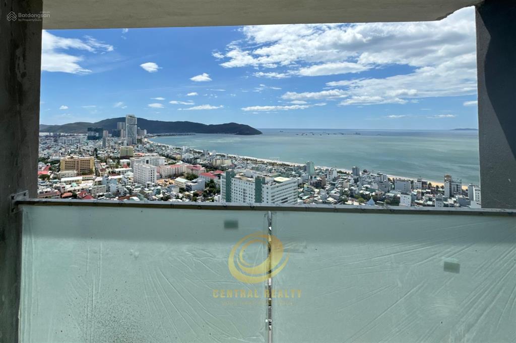 Giá căn 2pn hướng biển, quảng trường chung cư the sailing quy nhơn, giá 3.74 tỷ tòa b