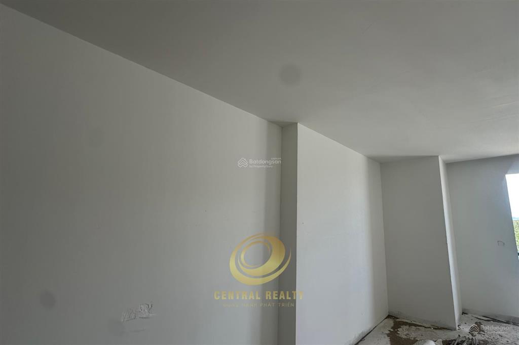 Giá căn 2pn hướng biển, quảng trường chung cư the sailing quy nhơn, giá 3.74 tỷ tòa b