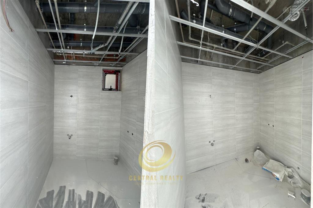 Giá căn 2pn hướng biển, quảng trường chung cư the sailing quy nhơn, giá 3.74 tỷ tòa b