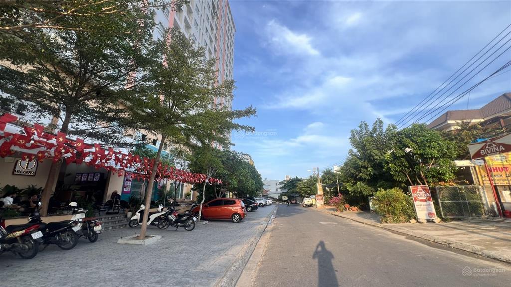 Shophouse hoàng quân  giá rẻ  vừa ở vừa kinh doanh có dòng tiền