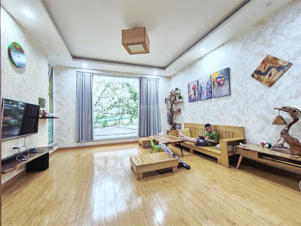 Chính chủ bán nhà khu vĩnh hưng 92m mt 6,3m đường 7m ô tô tránh nhà 5 tầng