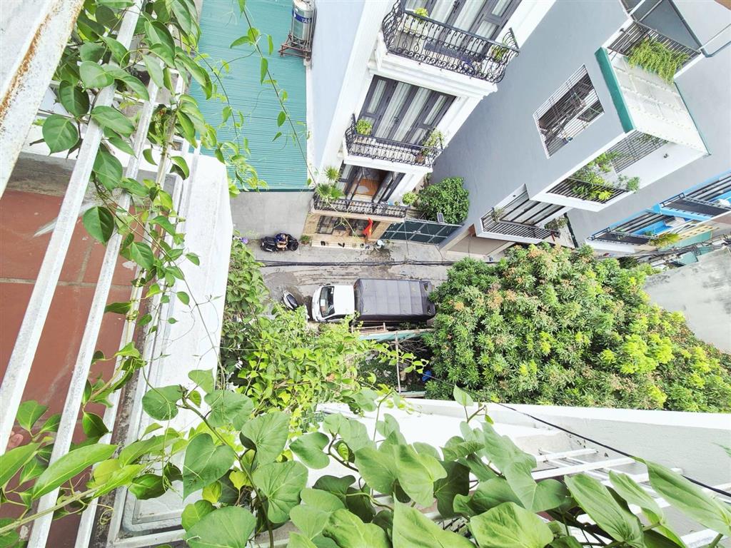 Chính chủ bán nhà khu vĩnh hưng 92m mt 6,3m đường 7m ô tô tránh nhà 5 tầng