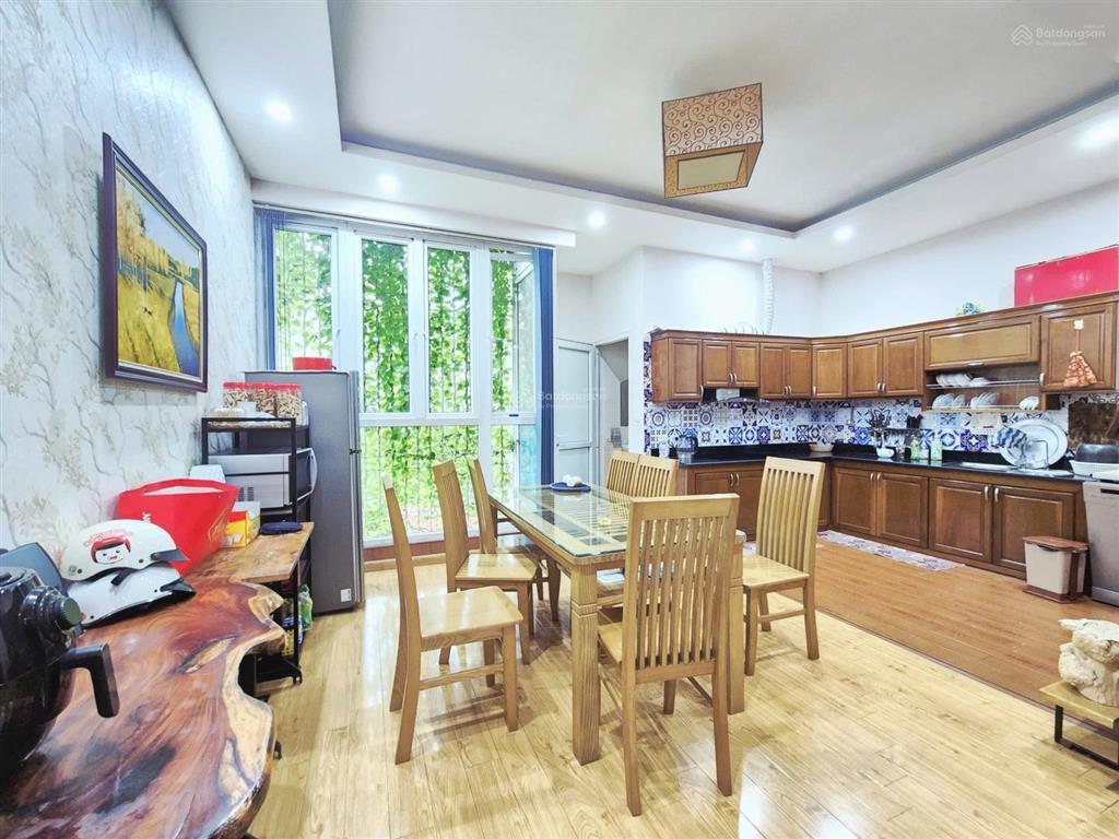 Chính chủ bán nhà khu vĩnh hưng 92m mt 6,3m đường 7m ô tô tránh nhà 5 tầng