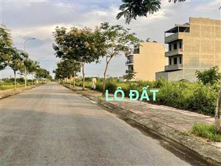 Bán 120m2 kđt nam vĩnh yên, siêu vip chỉ 3,9x tỷ