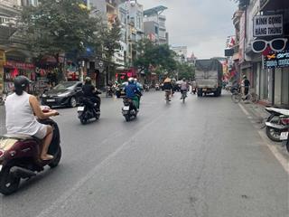 Nhà mặt phố trần nguyên hãn  84m  5 tầng  ngang 8,4m vuông hợp đồng thuê cao