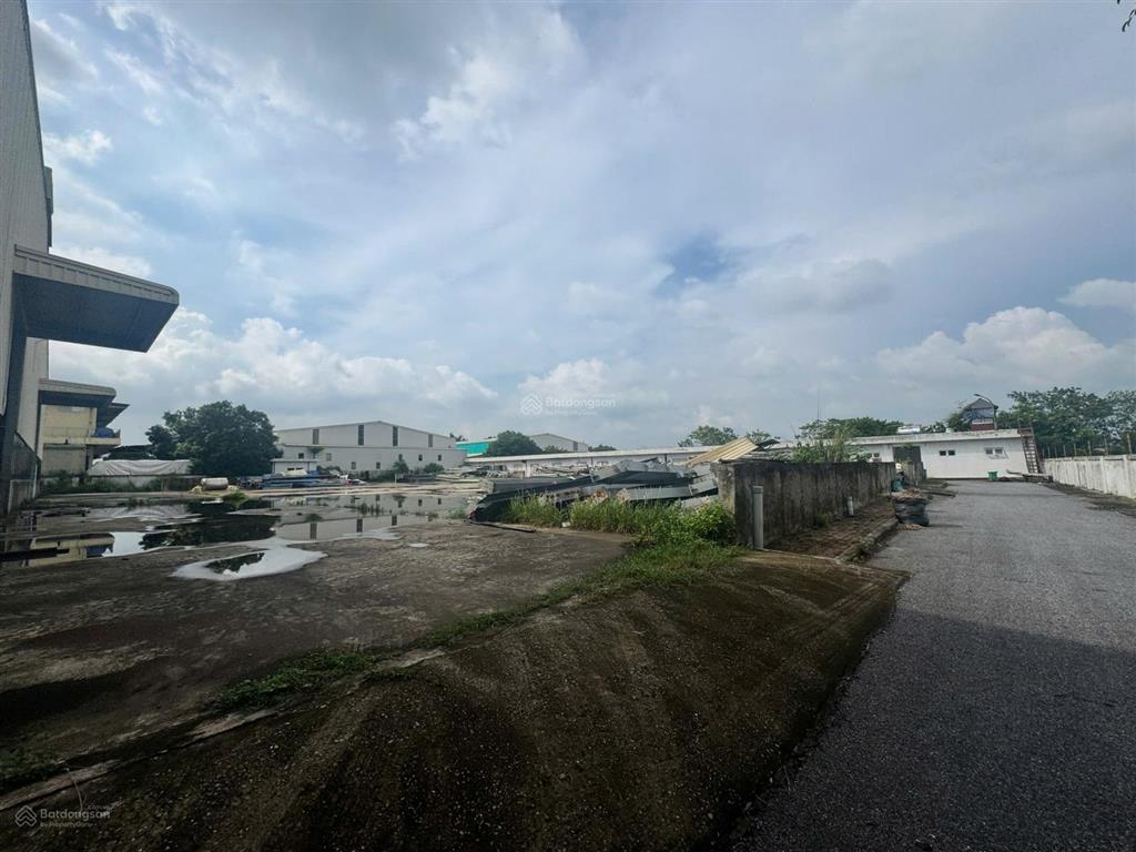 Mời thuê đất trống 4000m2 tại khu công nghiệp quang minh giá hợp lý