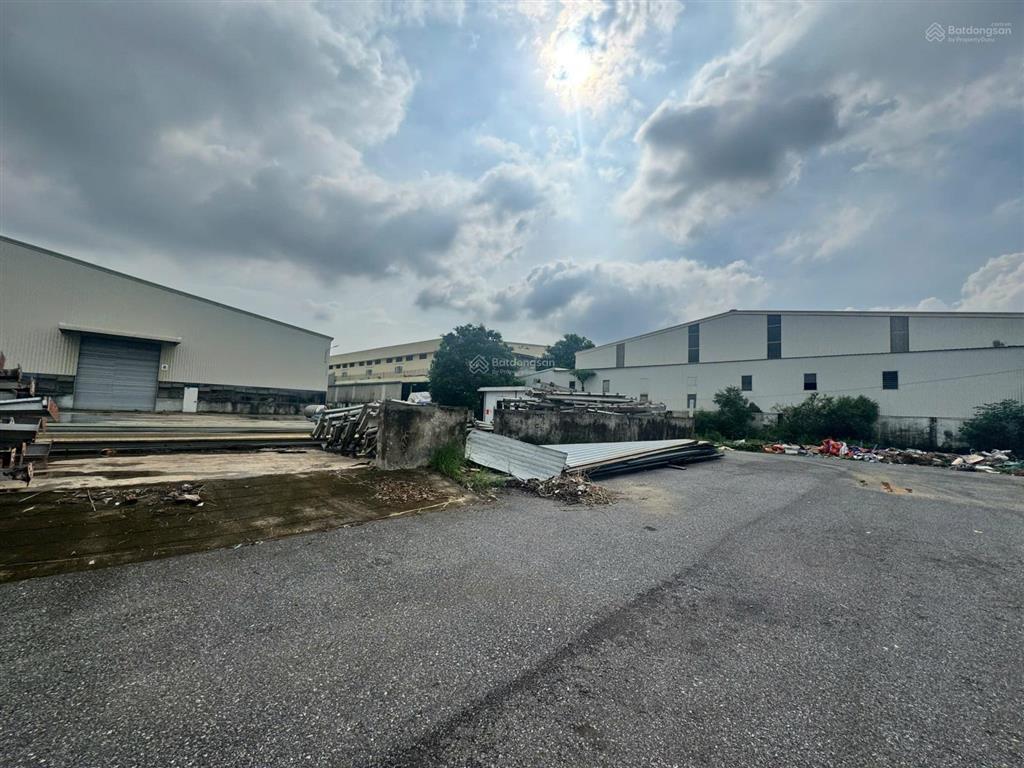 Mời thuê đất trống 4000m2 tại khu công nghiệp quang minh giá hợp lý