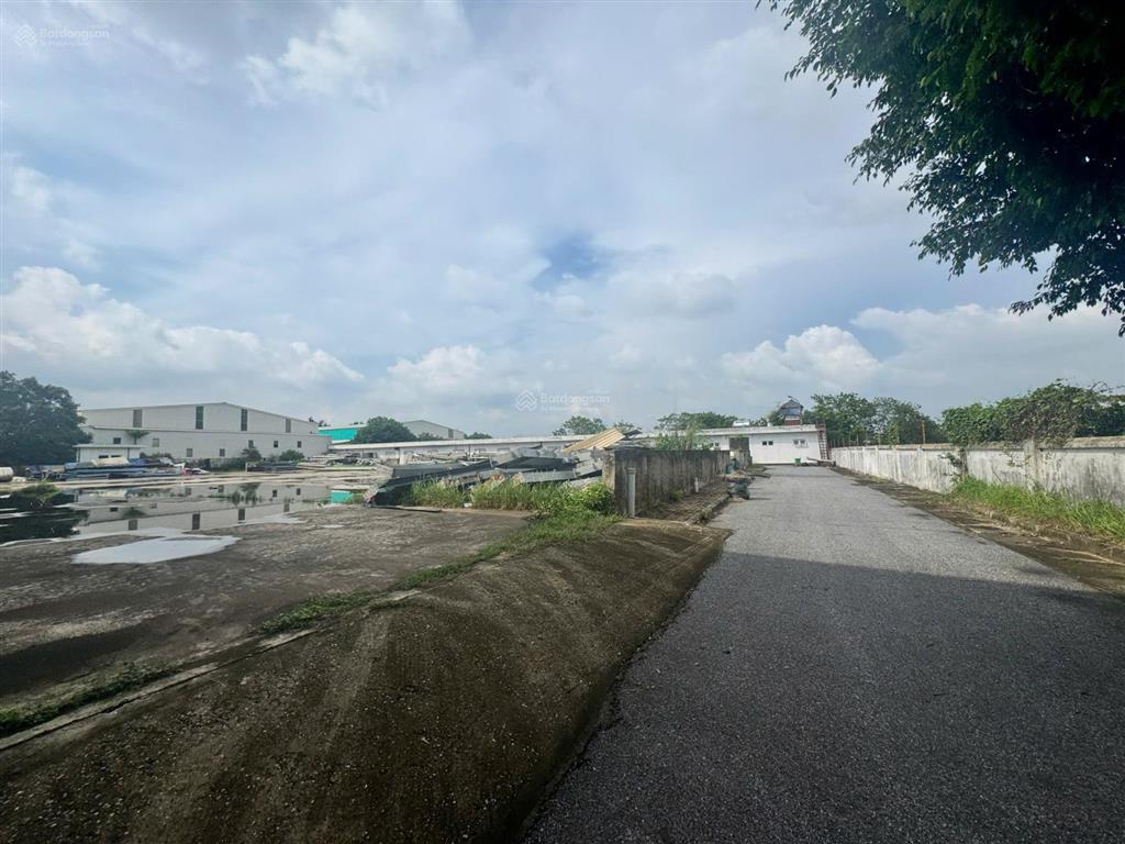 Mời thuê đất trống 4000m2 tại khu công nghiệp quang minh giá hợp lý