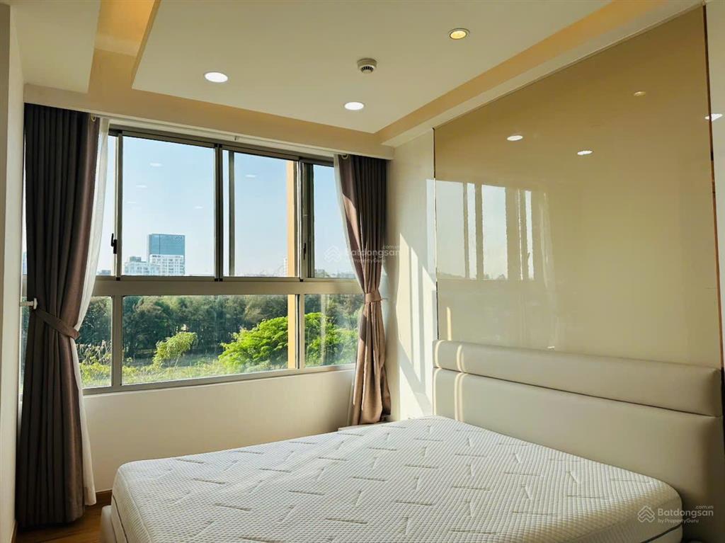 Cho thuê căn hộ cao cấp midtown view sông full nội thất, nhà mới , pmh, q7 hcm