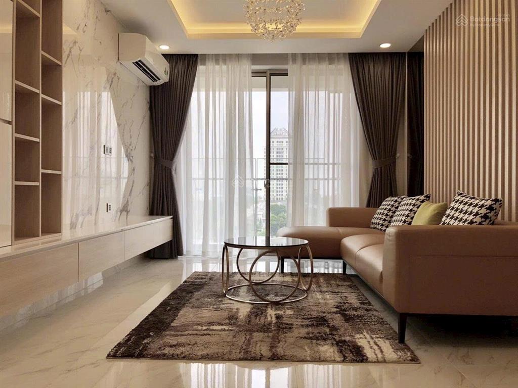 Cho thuê căn hộ midtown phú mỹ hưng ,135m2 ,3pn , 40tr  0909 875 *** nga