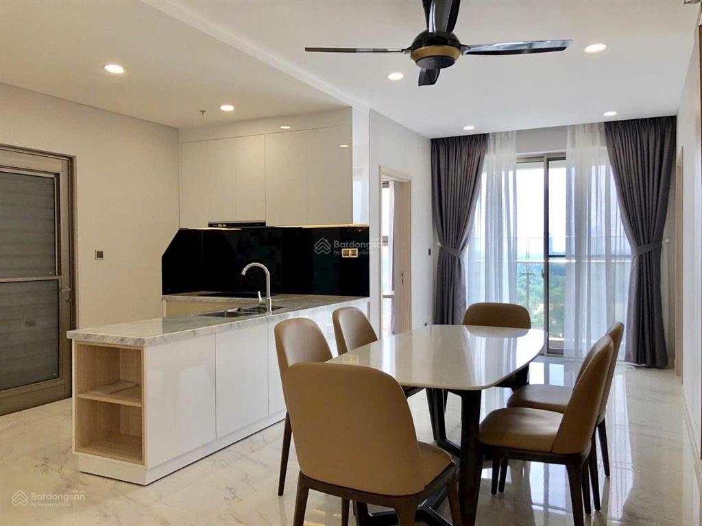 Cho thuê căn hộ midtown phú mỹ hưng ,135m2 ,3pn , 40tr  0909 875 *** nga