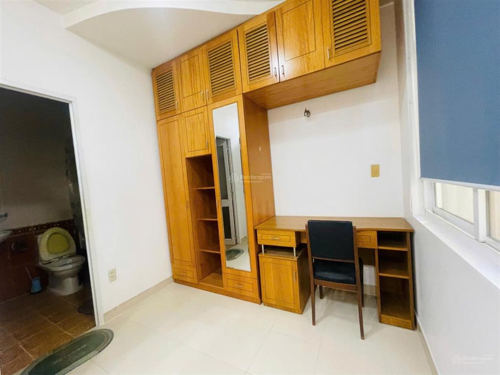 Cho thuê biệt thự liên kế hưng thái ,phú mỹ hưng, q7 hcm 36tr  0909 875 *** em nga