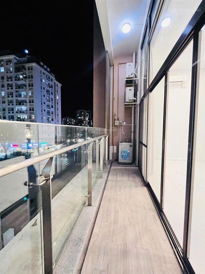 Cho thuê văn phòng tại midtown diện tích 55m  0909 875 *** giá 20tr tại phú mỹ hưng q7