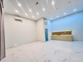 Cho thuê văn phòng tại midtown diện tích 55m  0909 875 *** giá 20tr tại phú mỹ hưng q7