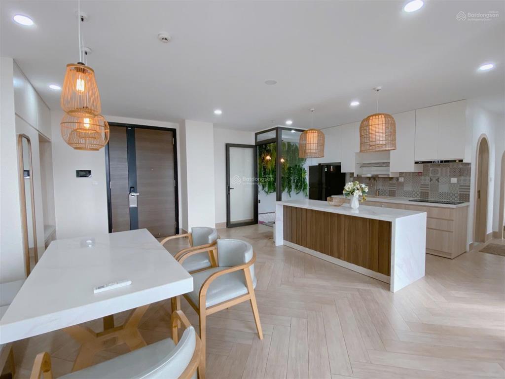 [ for rent ] cho thuê căn hộ midtown m6 phú mỹ hưng.  ms nga 0909 875 ***