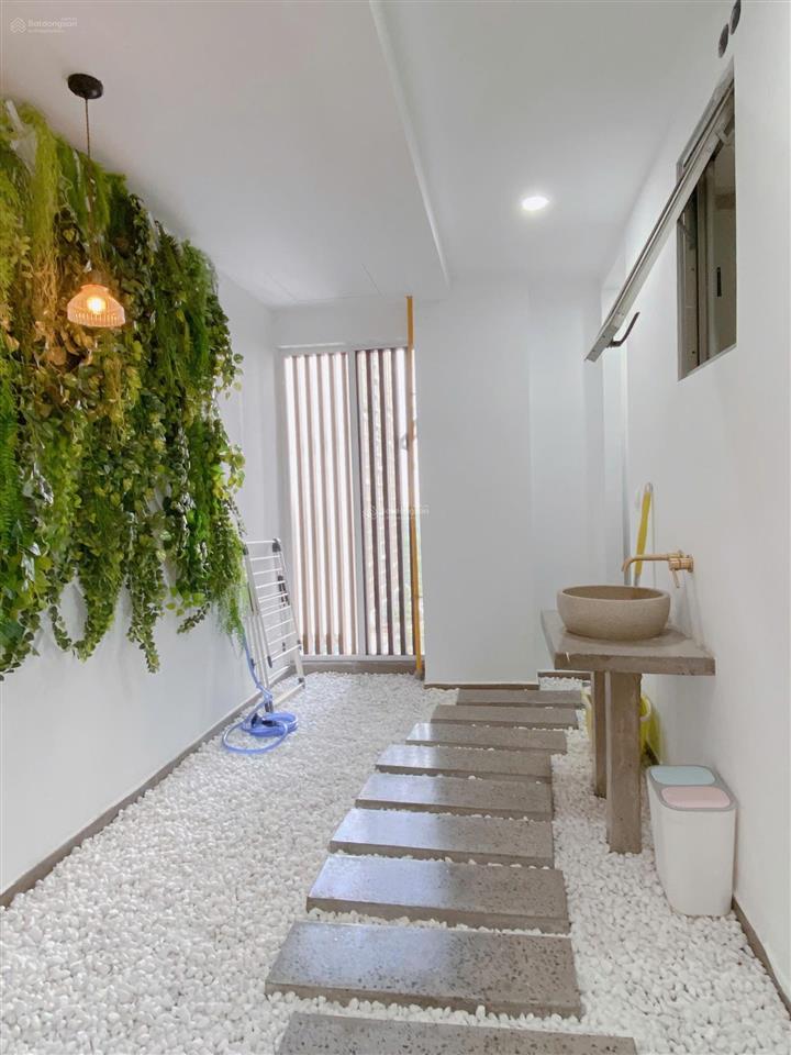 [ for rent ] cho thuê căn hộ midtown m6 phú mỹ hưng.  ms nga 0909 875 ***