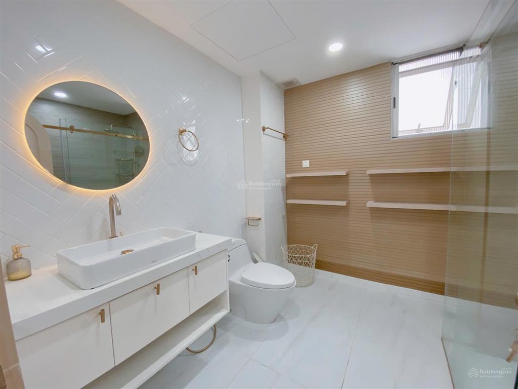 [ for rent ] cho thuê căn hộ midtown m6 phú mỹ hưng.  ms nga 0909 875 ***