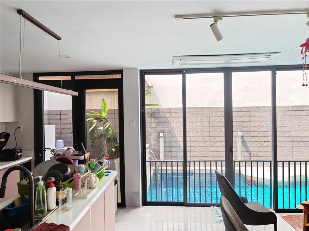 Cho thuê biệt thự có hồ bơi  kdc phú mỹ, 7 phòng ngủ  0909 875 *** q7 hcm