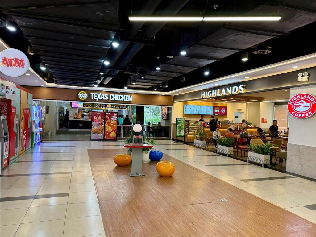 Chính chủ bán gấp cosmo city quận 7  sổ hồng sẵn  tặng full nội thất.  ms nga 0909 875 ***