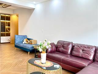 Cho thuê căn hộ cảnh viên 2 phú mỹ hưng.  0909 875 *** ms nga