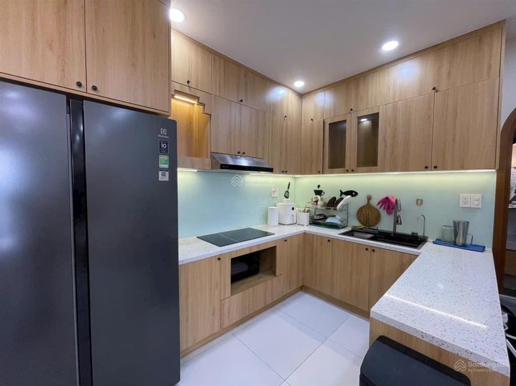 Cho thuê lavida plus 1pn ở liền.  xem nhà 0909 875 ***