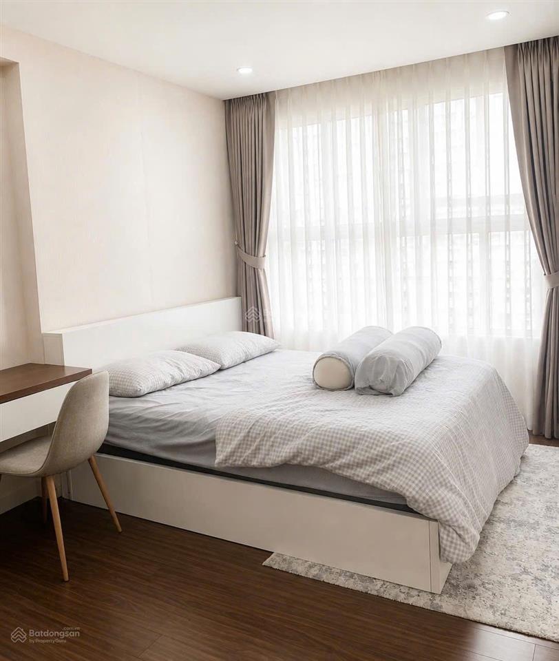 Cho thuê căn hộ sunrise riverside 2pn 2wc giá chỉ 13tr/th  0909 875 *** em nga
