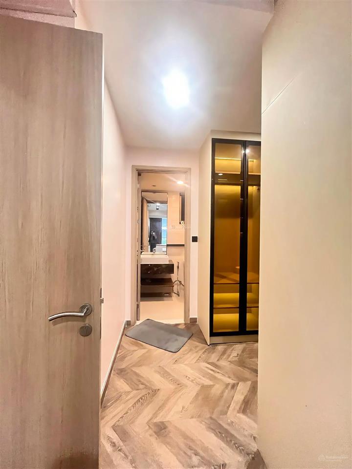 Cho thuê căn hộ m8 midtown phú mỹ hưng view hồ bơi tuyệt đẹp giá tốt 27 triệu/tháng