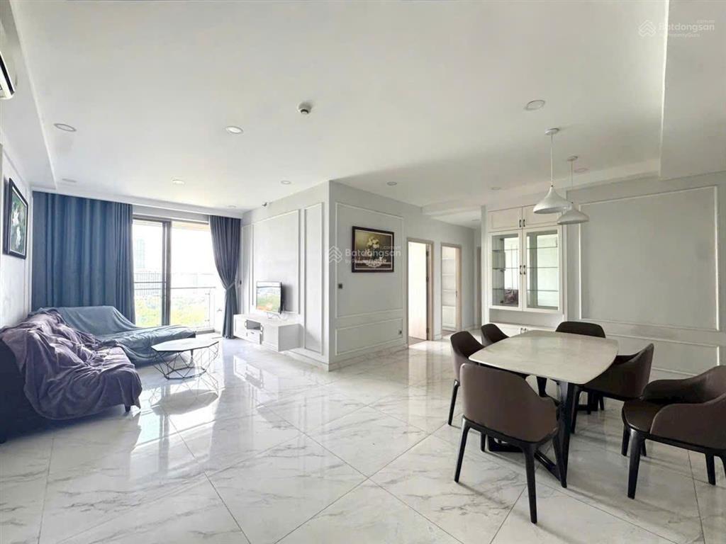 Cần bán căn hộ m5 midtown căn góc view sông tầng cao