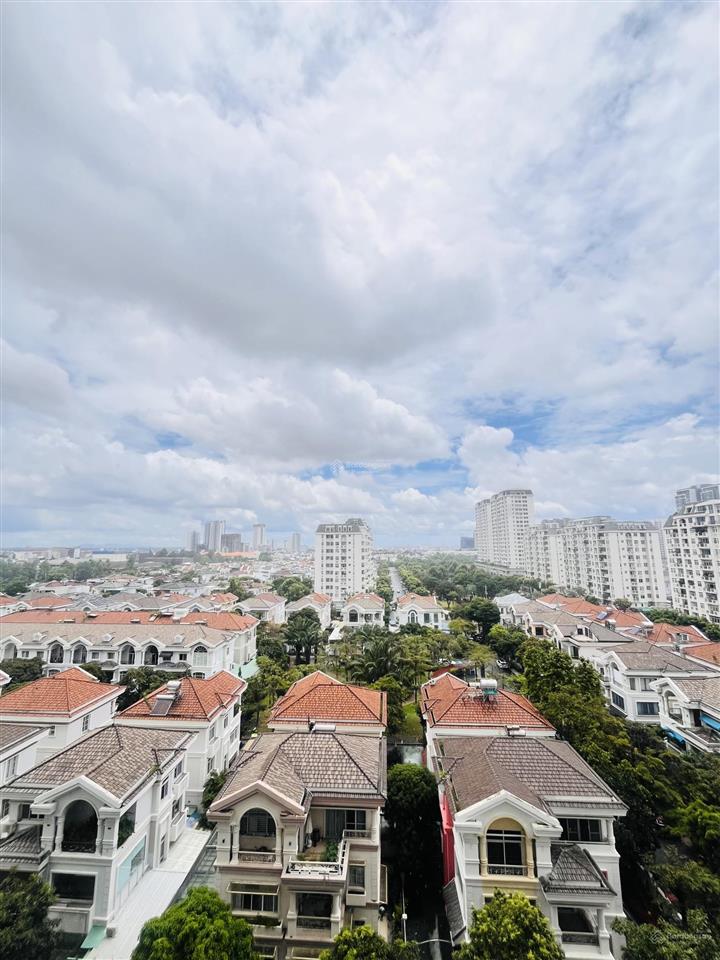 Cho thuê m7 midtown view nhìn sông và view villas view mát nhất, phú mỹ hưng, hcm